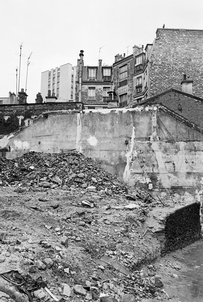 Las calles del casco antiguo de Paris 1975 por Okaio Creacionn Tiff HD